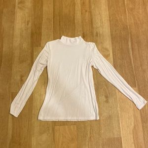 JNY long sleeve white turtleneck